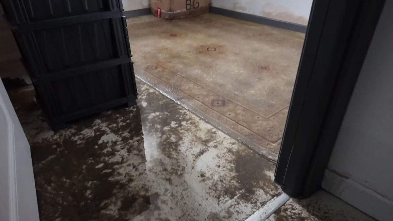 Beylikdüzü’nde 2 Daire Su Bastı: 5 Katlı Bina Boşaltıldı