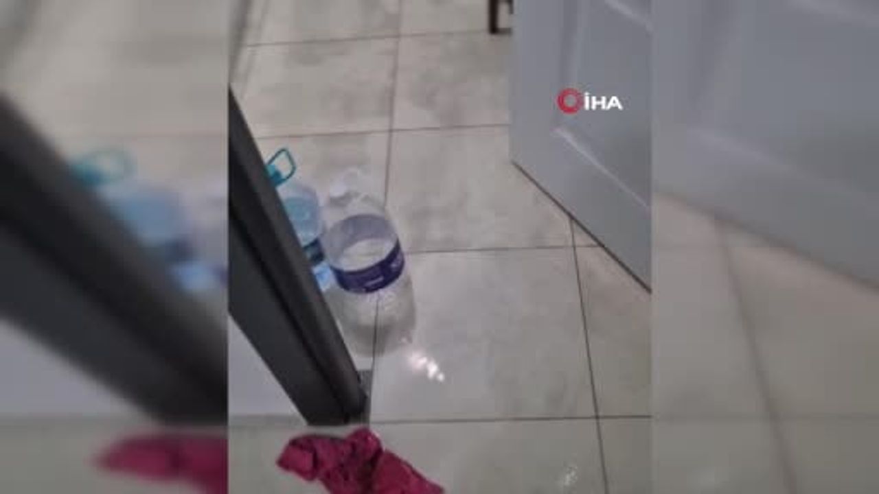 Beylikdüzü'nde Sağanak: 5 Katlı Bina Boşaltıldı