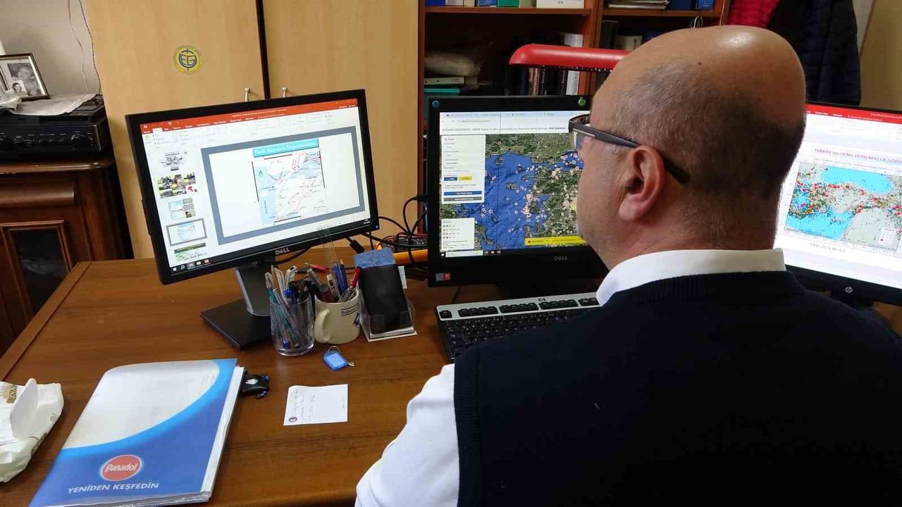 Biga'da mikro deprem aktivitesi: Prof. Dr. Tolga Bekler uyardı