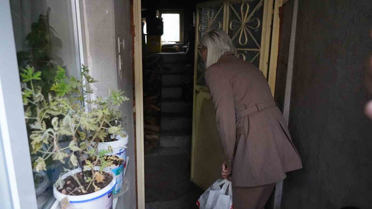 Bilecik’te Başkan Subaşı Evlere Sıcak Yemek Dağıttı