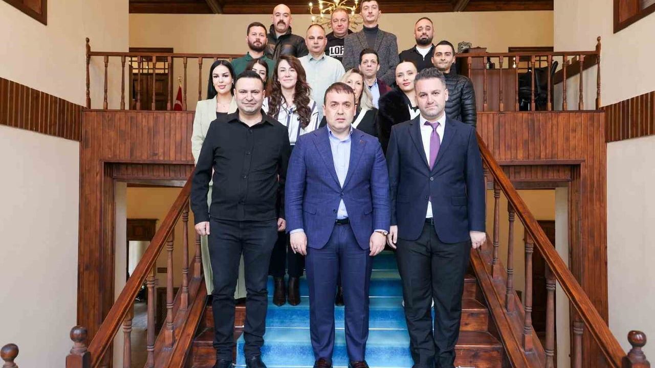 Bilecik'te Giyim ve Mensucat Esnafının Talepleri Vali Sözer'e Sunuldu