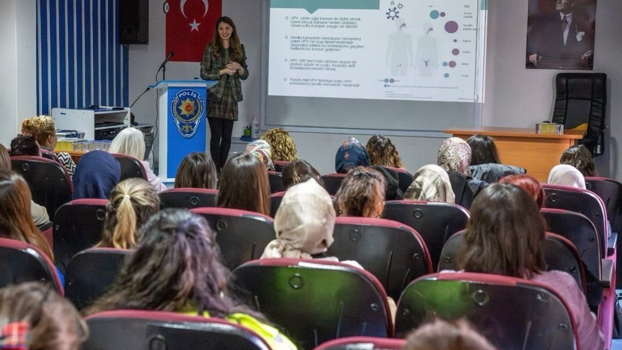 Bilecik'te Rahim Ağzı Kanseri Farkındalık Semineri: Kadın Sağlığına Vurgu