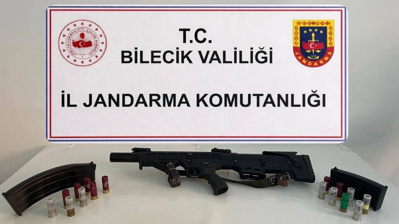 Bilecik'te ruhsatsız tüfek bulunduran sürücüye 8 bin 195 TL ceza