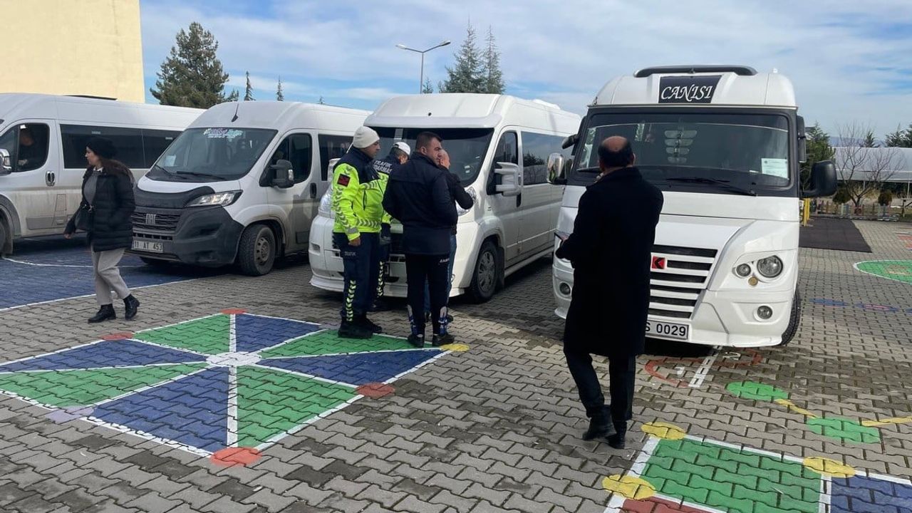 Bilecik'te Taşımalı Eğitim Araçlarına Sıkı Denetim