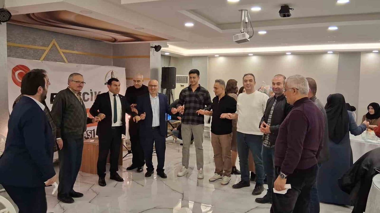 Bilecik'te Yozgatlılar 'Arabaşı Gecesi'nde Buluştu