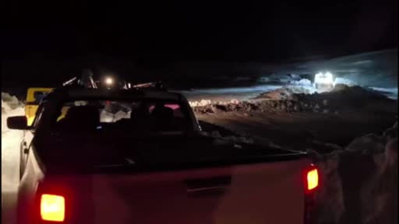 Bingöl'de Karla Mücadele Sürüyor: 110 Personel, 53 Araç Sahada