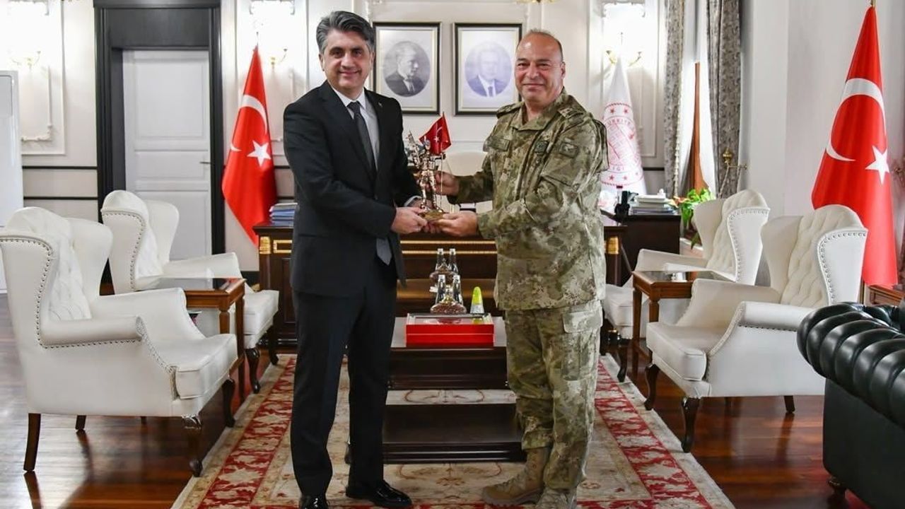 Bolu 2. Tugay Komutanı Tuğgeneral Emrullah Öztürk görevine başladı