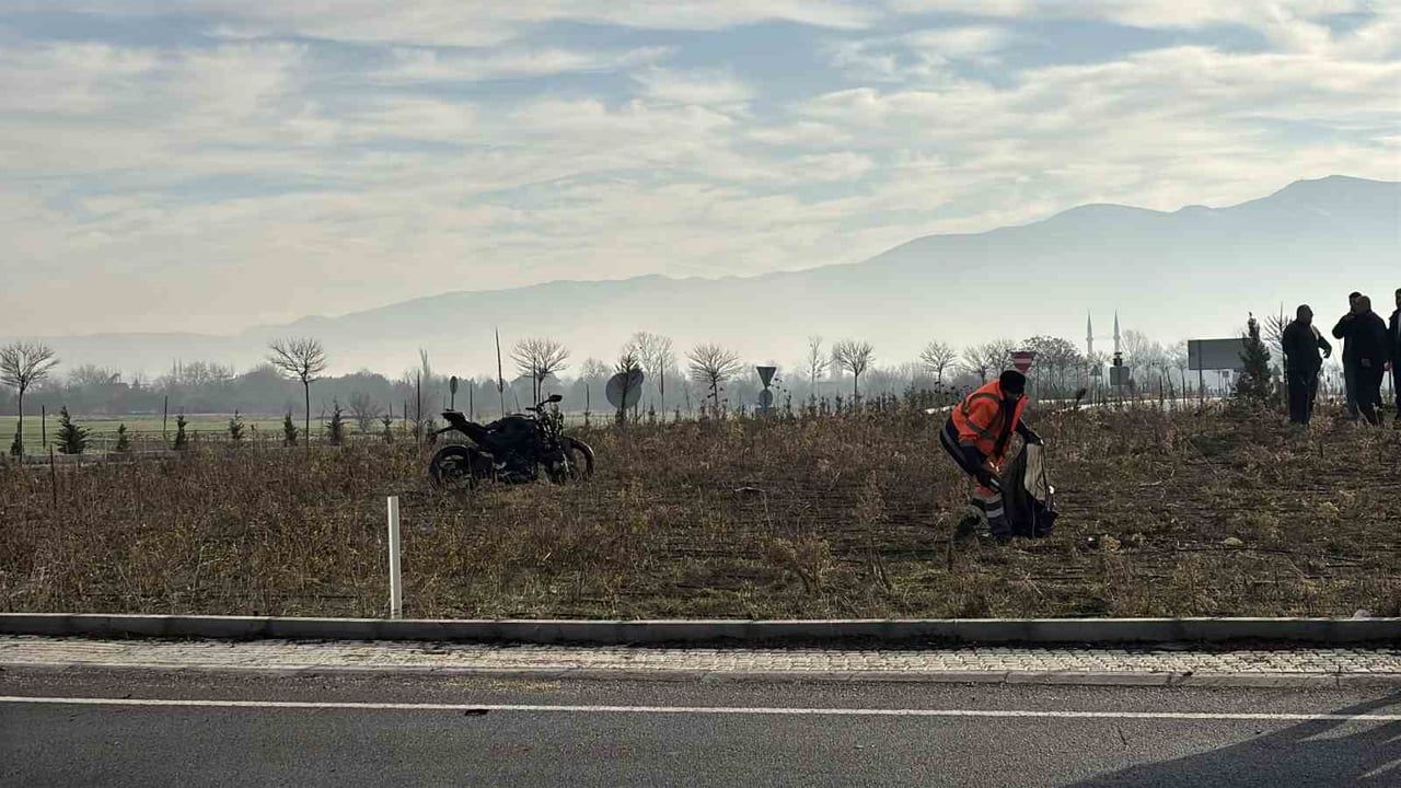 Bolu'da 19 Yaşındaki Motosiklet Sürücüsü Konum Takibiyle Kaza Yerinde Ölü Bulundu