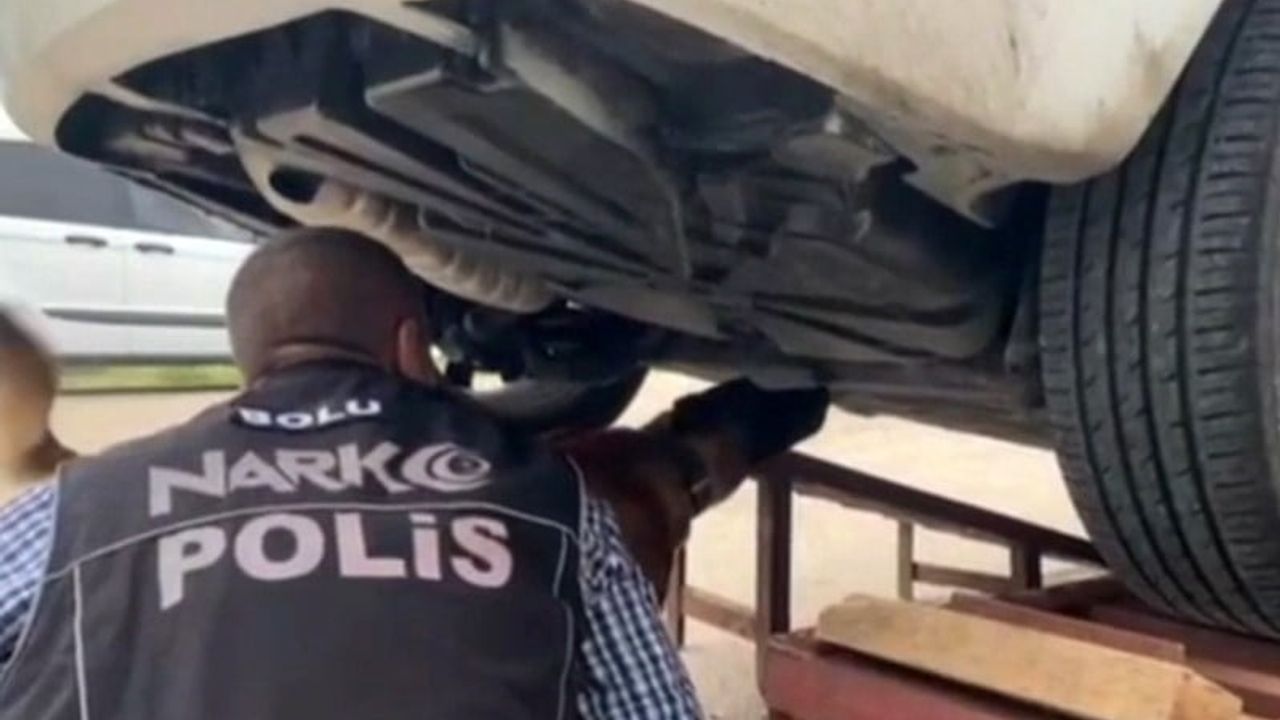 Bolu'da uyuşturucu operasyonu: 3 şüpheli yakalandı, metamfetamin ve kokain ele geçirildi