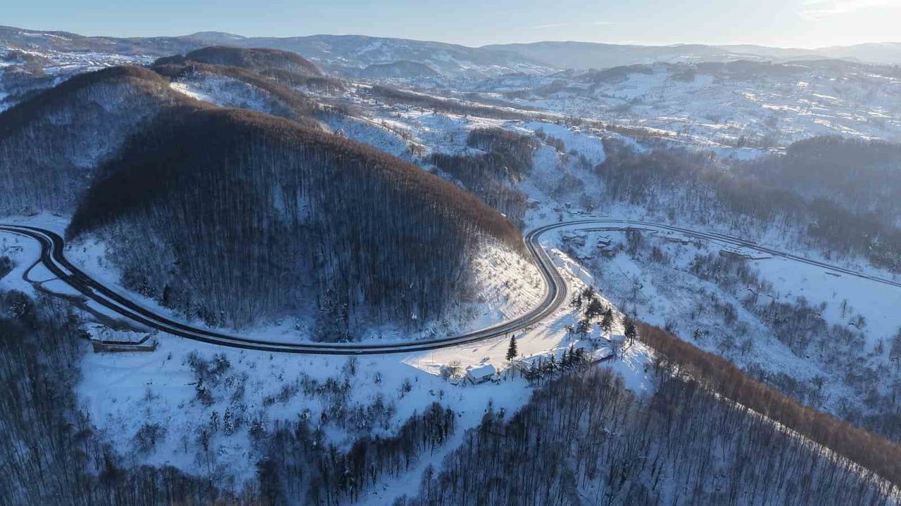 Bolu Dağı'nda Gizli Buzlanma Uyarısı: Sürücüler Dikkat