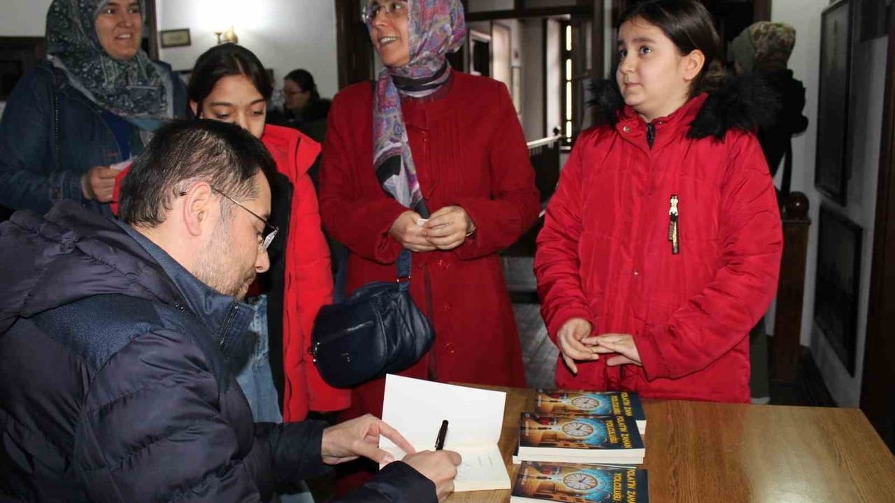 Bor Kütüphanesi’nde 'Rabbani Sanat Matematik' Söyleşisi Yoğun İlgi Gördü