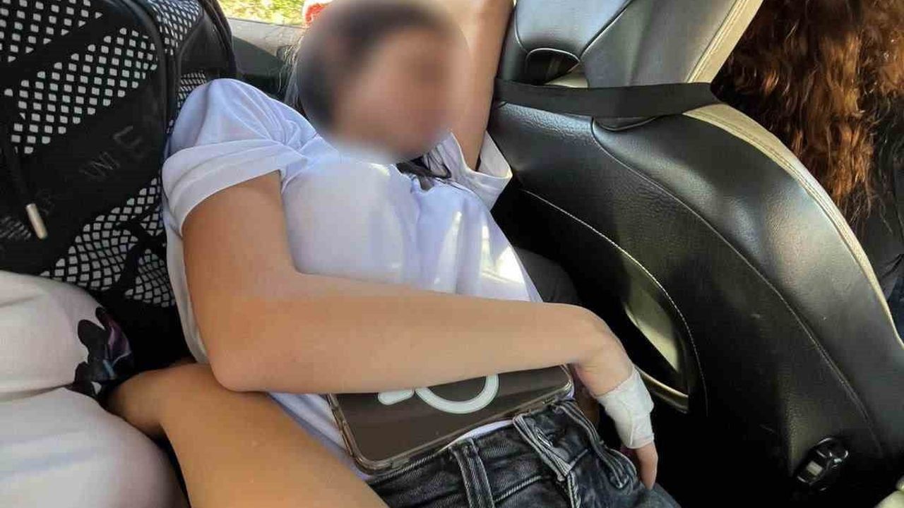 Bornova'da öğretmene soruşturma: 6 öğrenciyi eve götürüp temizlikte çalıştırdığı iddiası