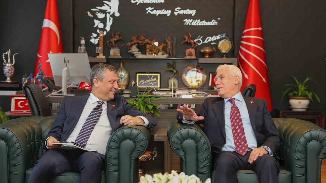 Bozbey’den Özgür Özel’e TBMM Ziyareti — Özel Mart’ta Bursa’da