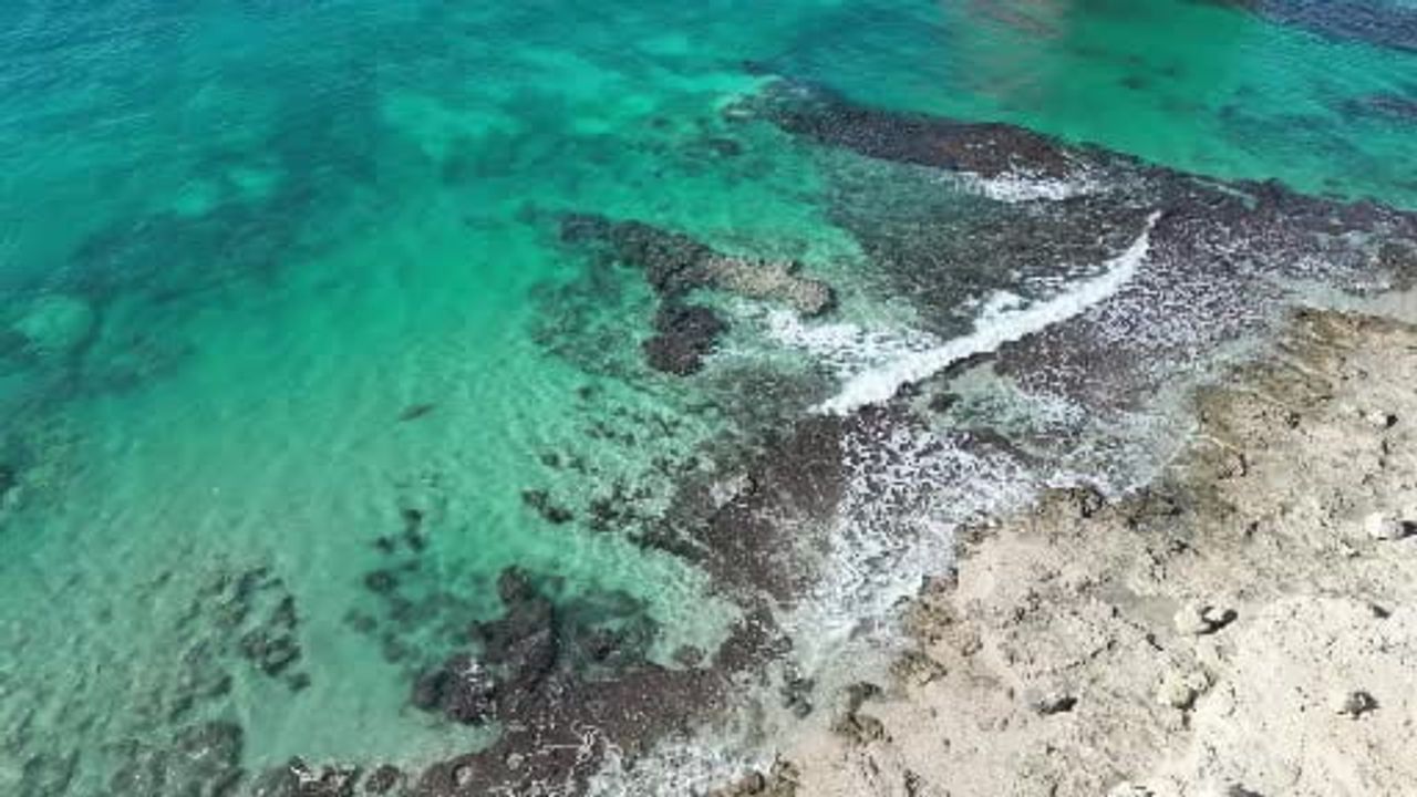 Bozcaada'da Karaya Oturan 'QENDIL' Tankerinin Drone Görüntüleri