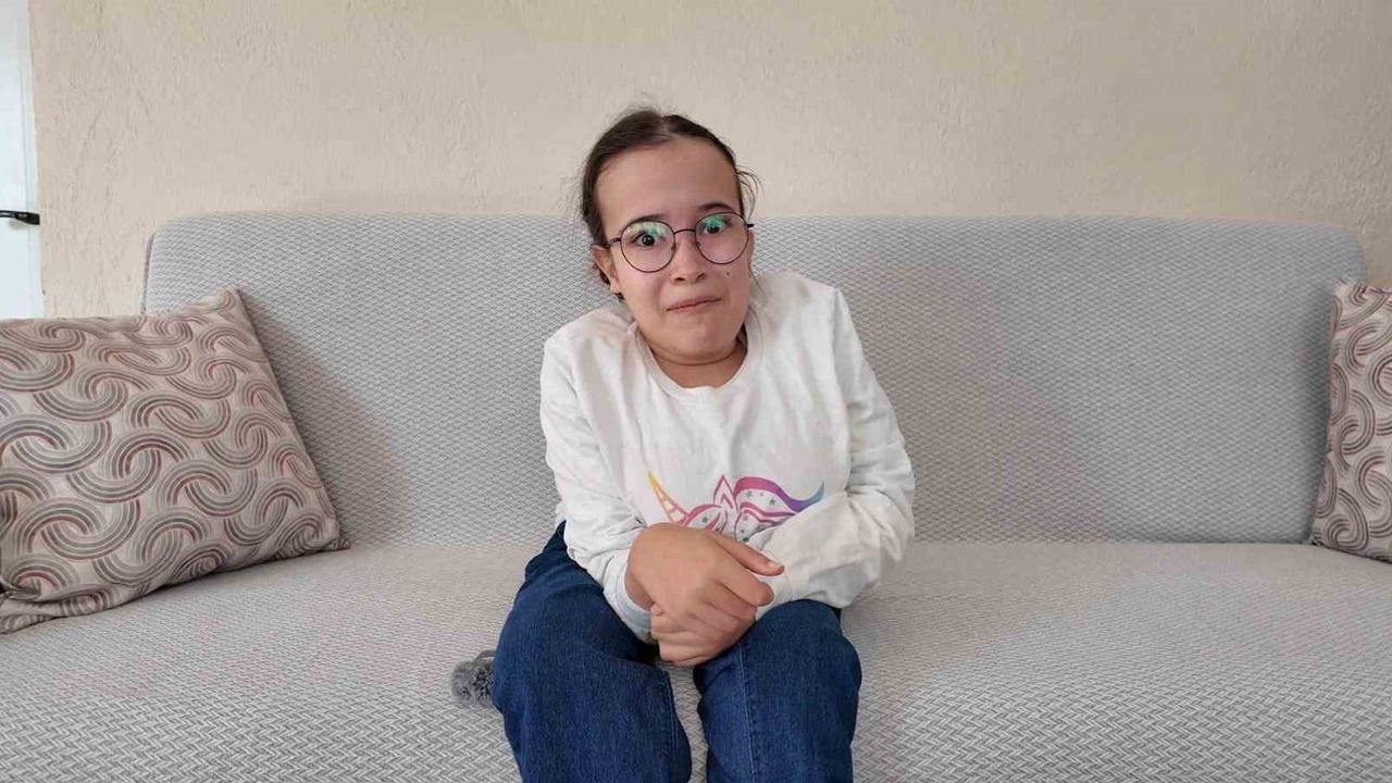 Bozdoğan'da Belediye, 17 Yaşındaki Sinem'in Yol Talebini Karşıladı