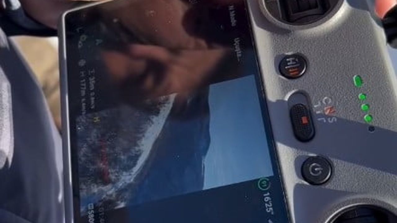 Bozkurt'ta Yolu Kapanan Köydeki Kalp Hastasına Dronla İlaç Ulaştırıldı