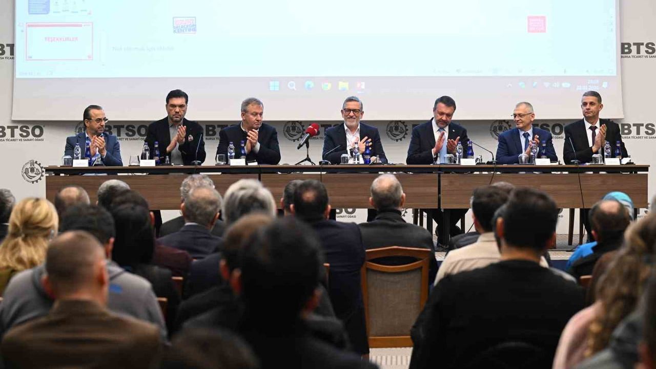 BTSO'da Makine Sektörü Zirvesi: Bursa'nın İhracat Gücü ve Dijital Dönüşüm
