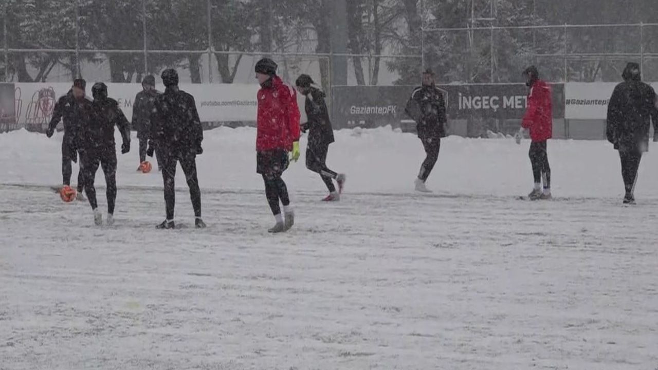 Burak Yılmaz: Galatasaray’ın Öz Güveniyle Konyaspor’a Tam Konsantrasyon