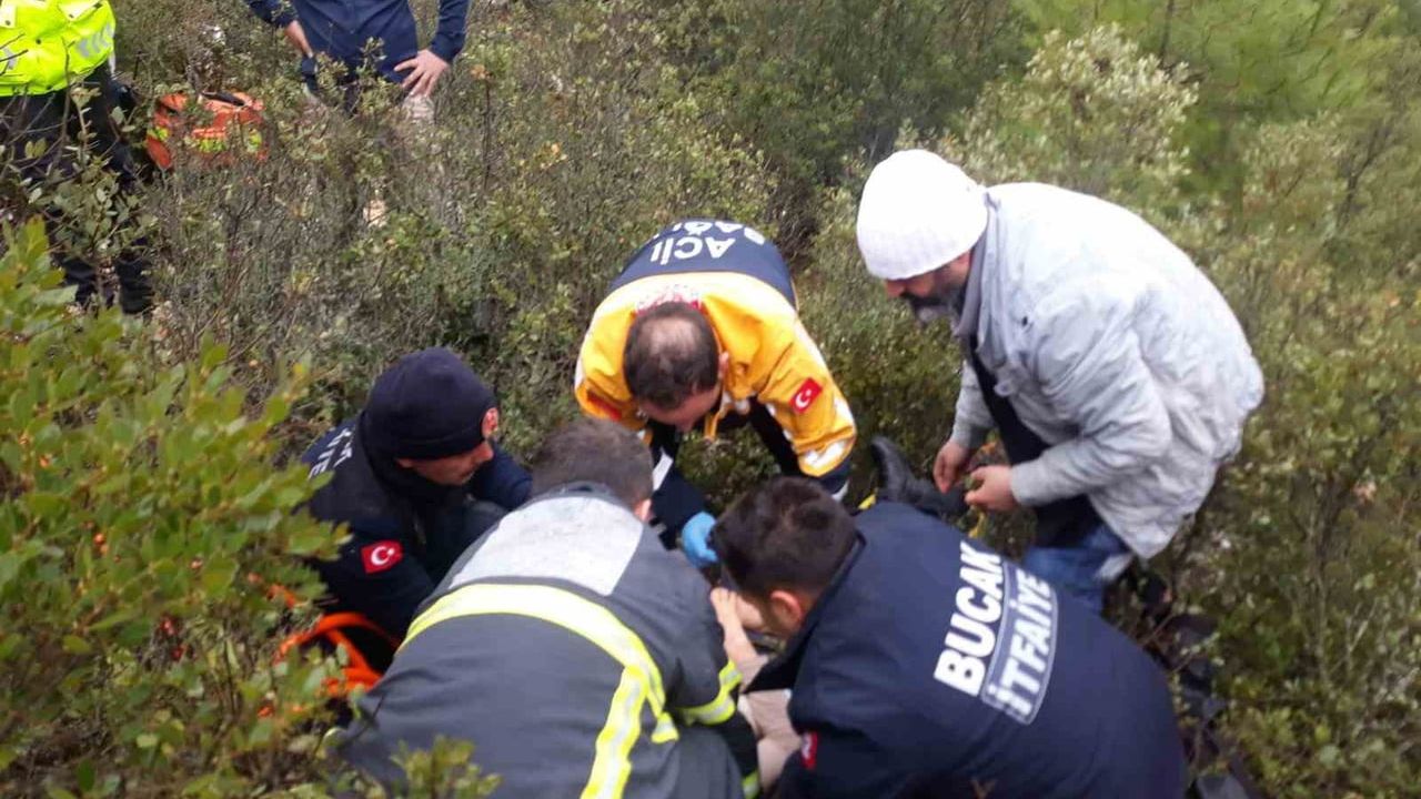 Burdur Bucak'ta Otomobil Uçuruma Düştü — 1 Yaralı