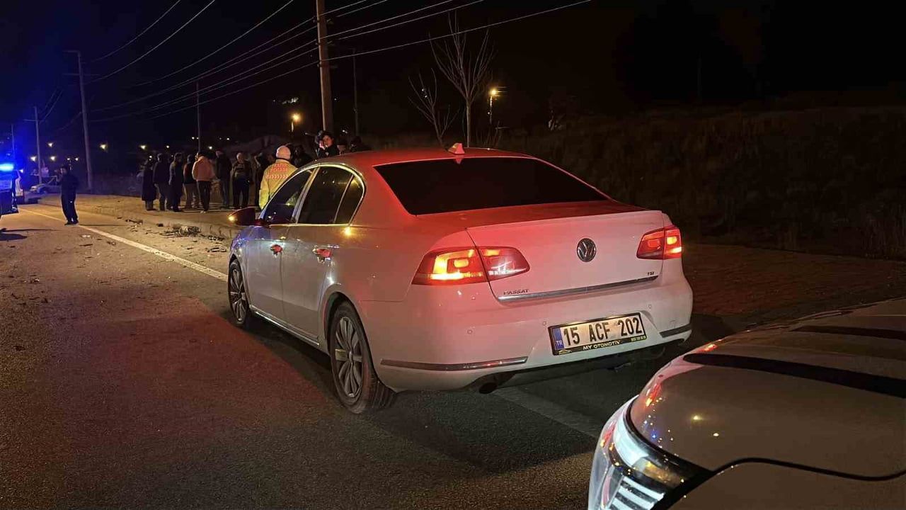 Burdur'da Alkollü Sürücü Dehşeti: 2 Yaralı