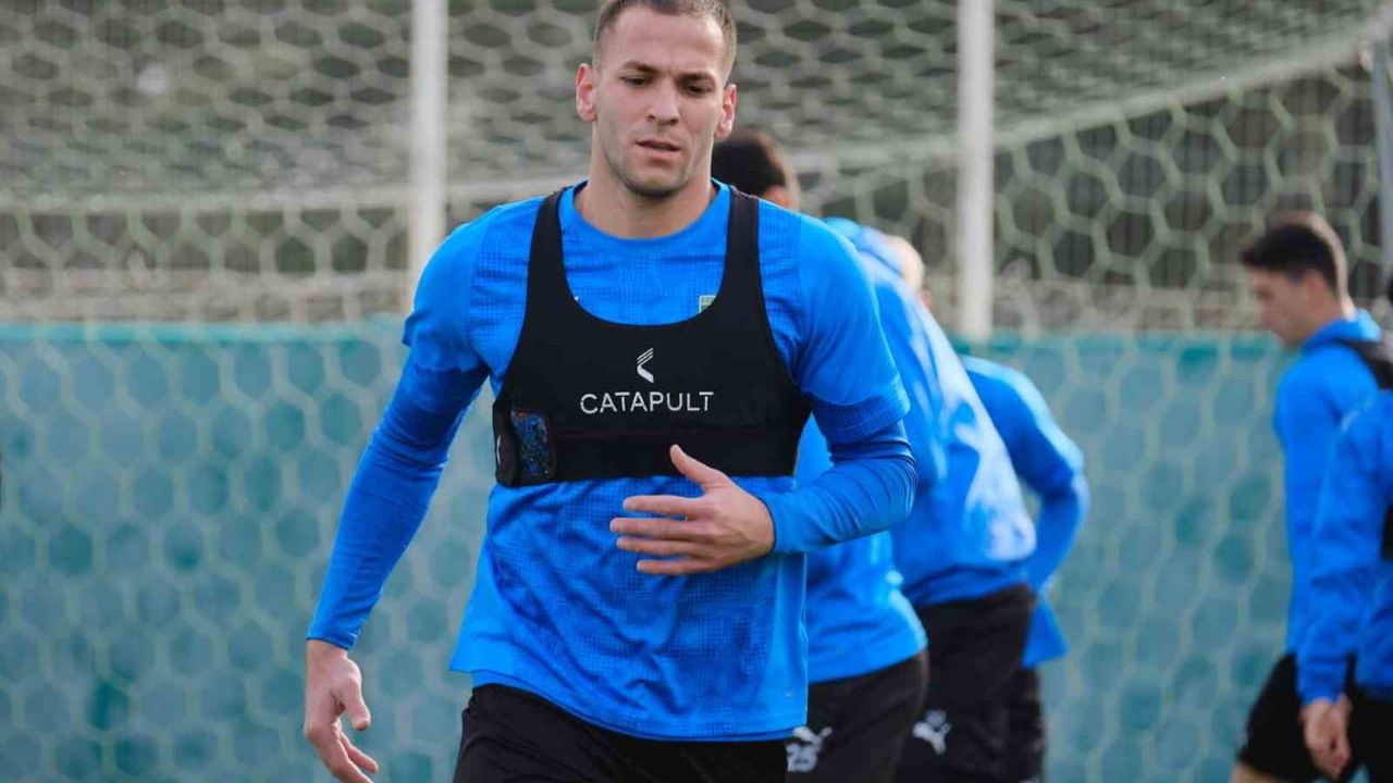 Burhan Eşer: Bodrum FK Ayağa Kalkmasını Bildi, Sakarya'da Başlangıç İstiyoruz