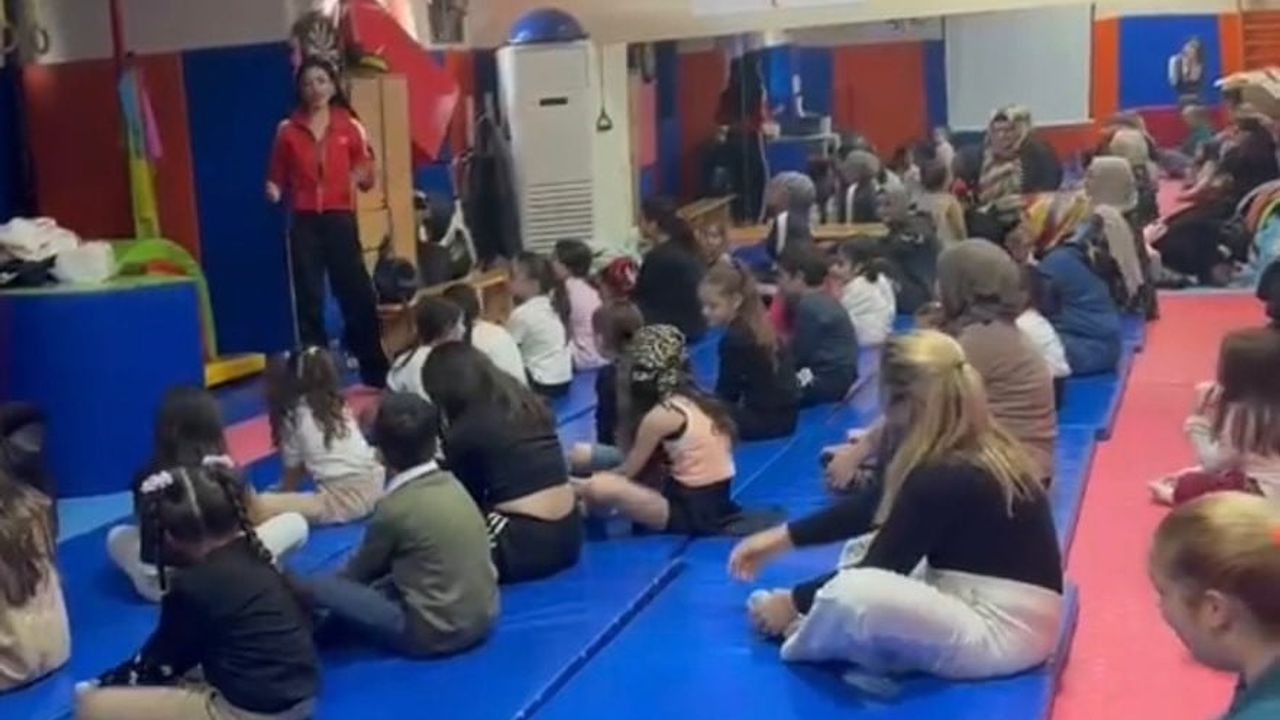 Burhaniye'de 'Anne-Çocuk Sporda' Etkinliği İlgi Gördü