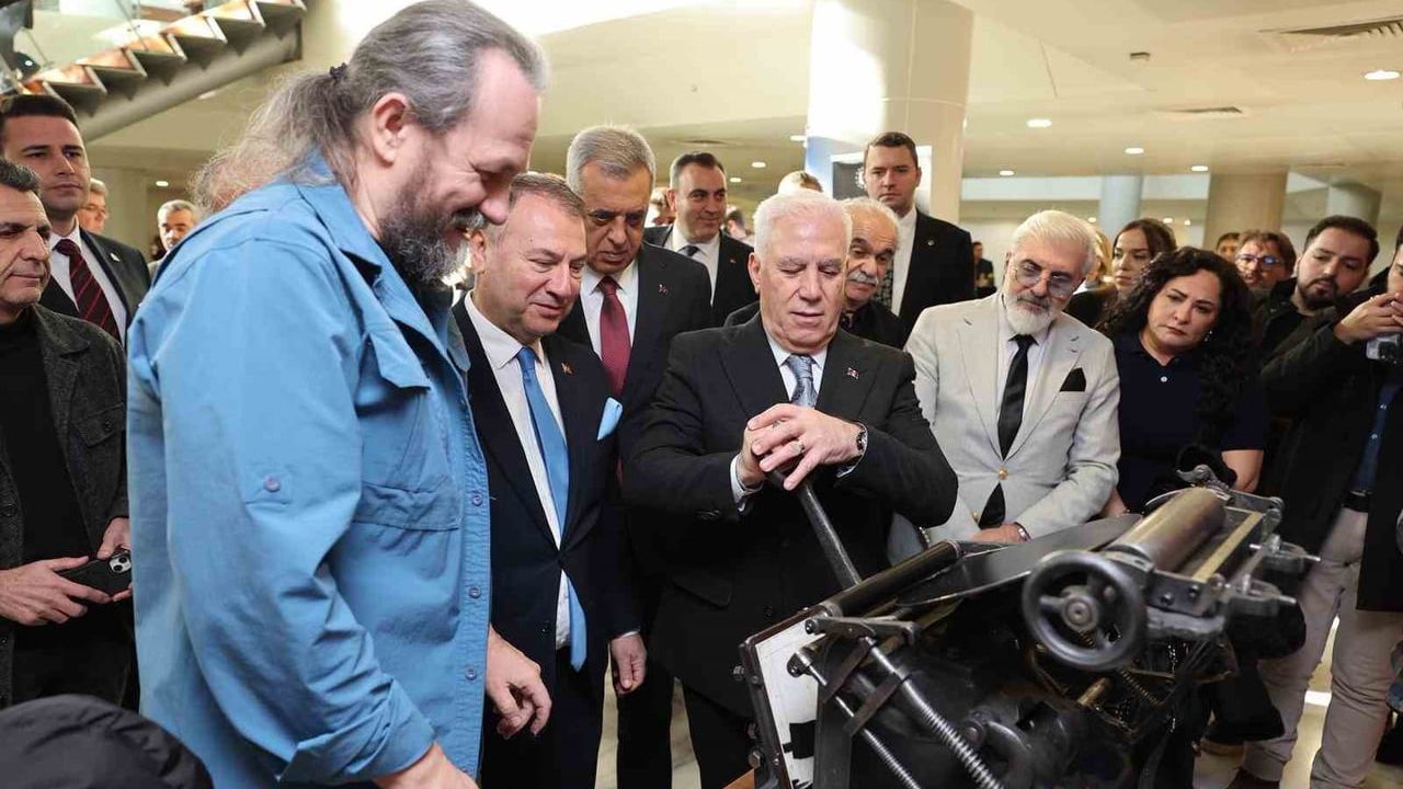 Bursa’da 700. Fetih Yılı Başlıyor: Mustafa Bozbey Yıl Boyu Etkinlikleri Açıkladı