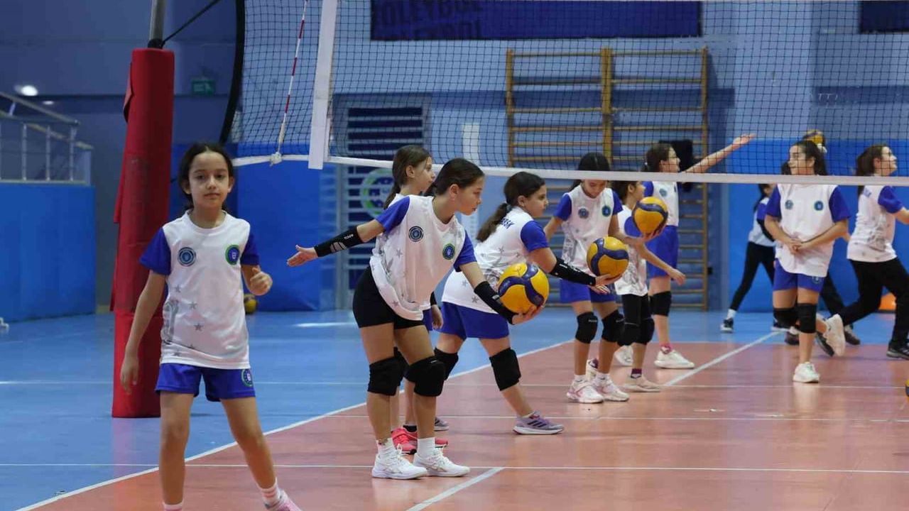 Bursa'da Kış Spor Okulları'nda Sertifika Coşkusu