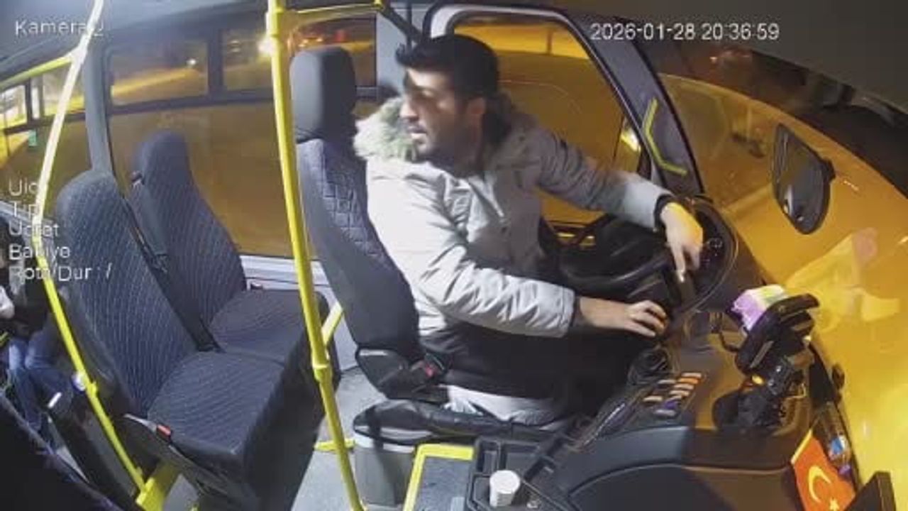 Bursa'da Otobüste Kalp Krizi: Şoför ve Yolcular Hayat Kurtardı