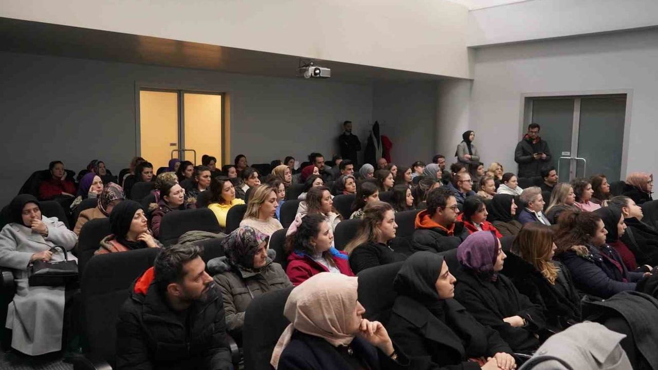 Bursa Kent Akademisi eğitmenleri yeni döneme hazır