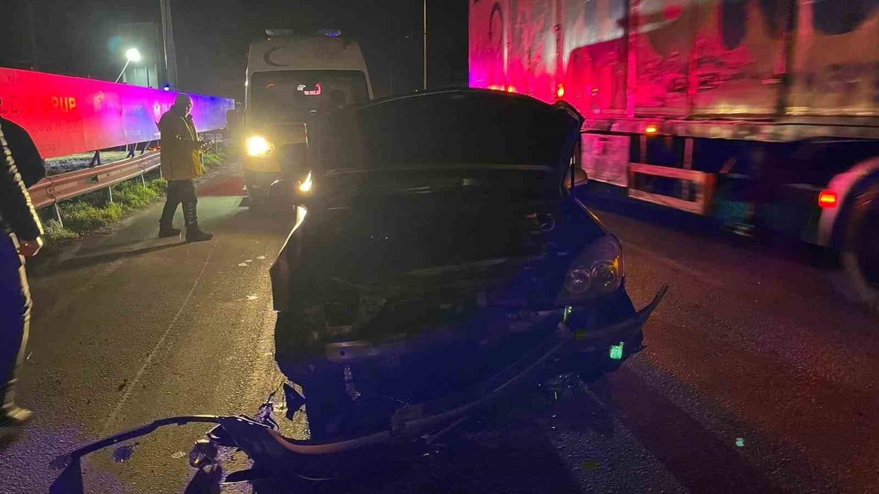 Bursa Kestel'de Trafik Kazası: 4 Kişi Yaralandı