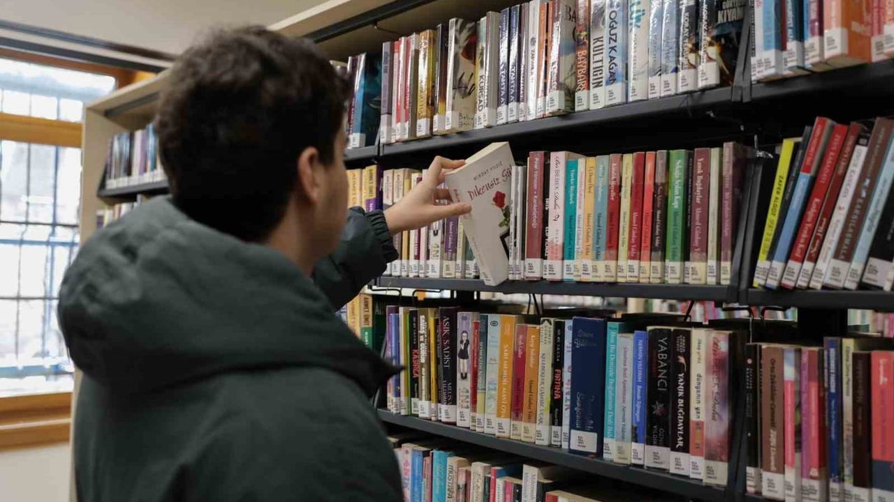 Bursa Kütüphanelerine 2025'te 684 bin 826 Ziyaretçi