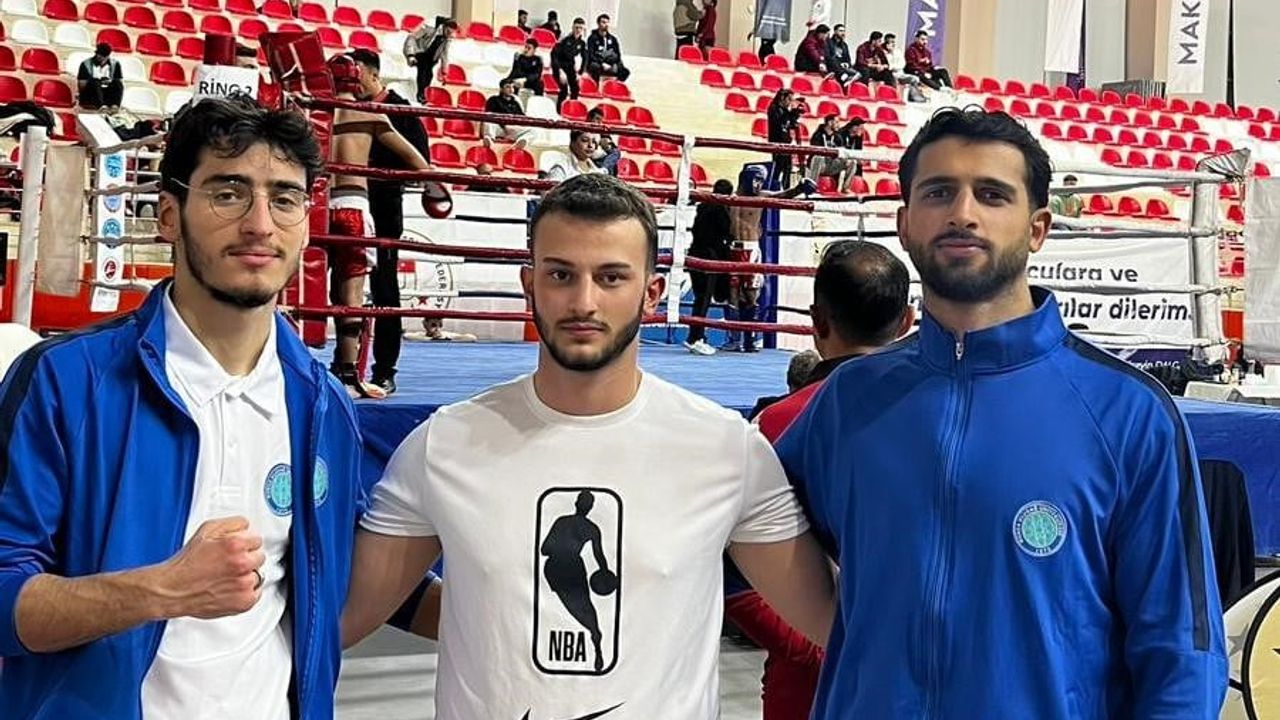 BUÜ'lü Kick Boksçular Ünilig'de Madalya Kazandı