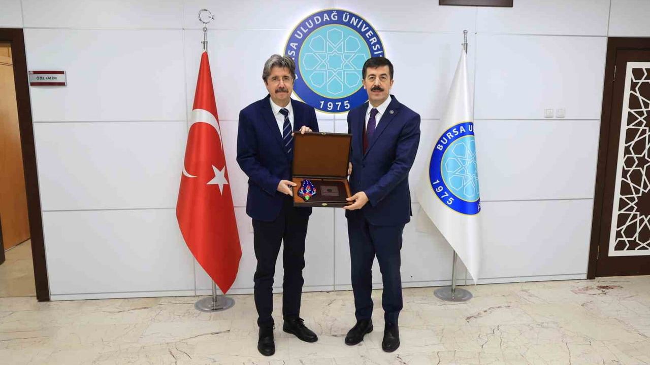 BUÜ ve KSBÜ'den Tıp Eğitiminde İşbirliği: 50 Yıllık Tecrübe Paylaşılıyor