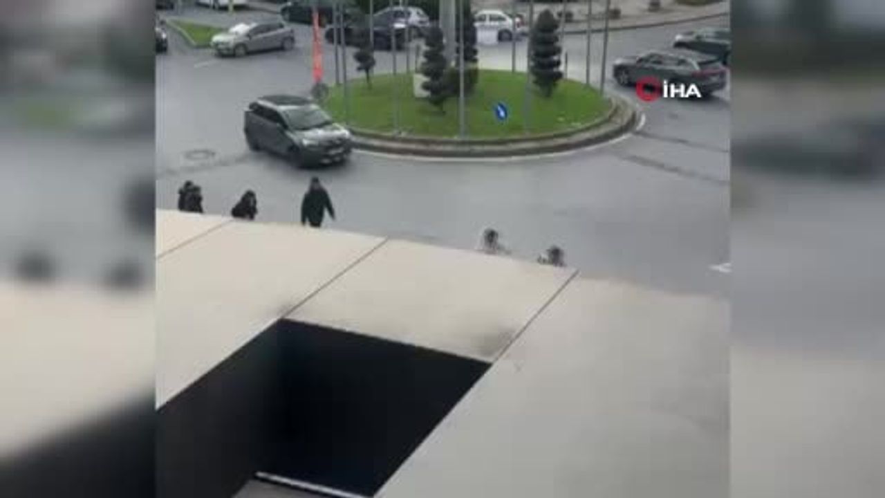 Büyükçekmece'de airsoft tabancayla sokak kavgası: Genç yaralandı