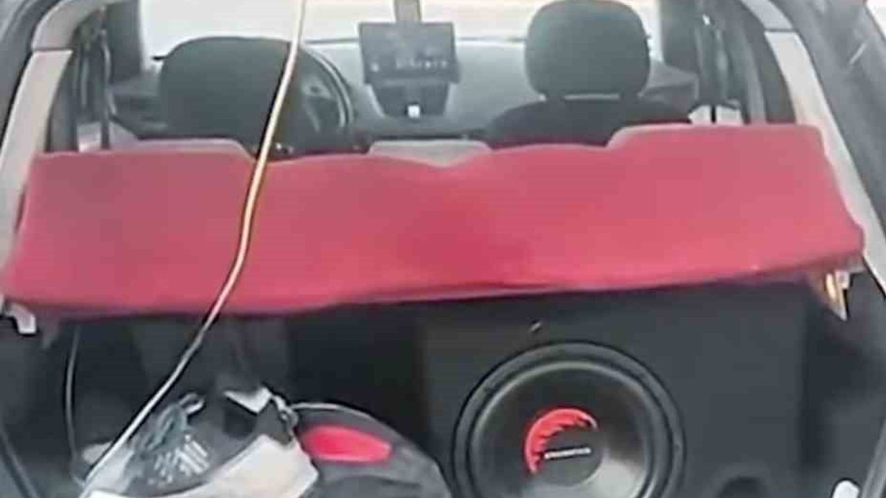 Çanakkale'de Modifiye Araçlara Ceza: 36 Araç Trafikten Men Edildi