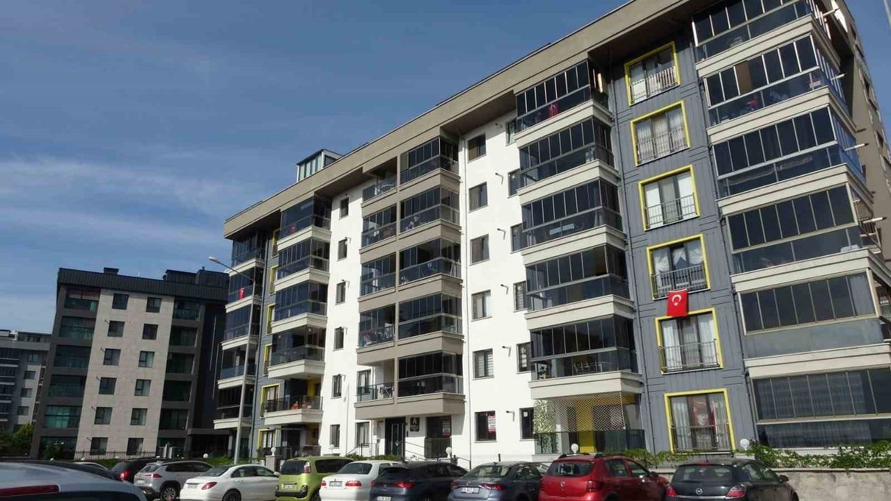 Çanakkale'de Tuğba Yavaş Davası: Otopsi Raporundaki Çelişkiler