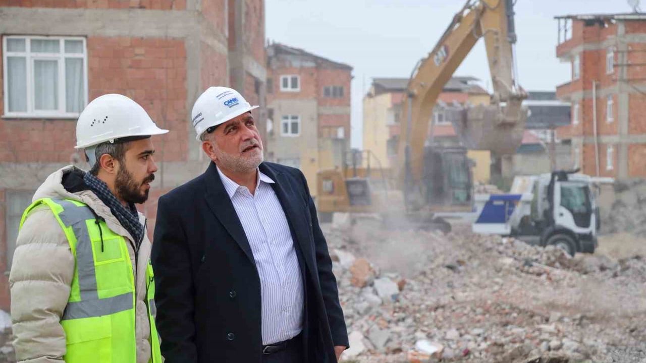 Canik’te Kentsel Dönüşüm: 741 Depreme Dayanıksız Bina Yıkılıyor