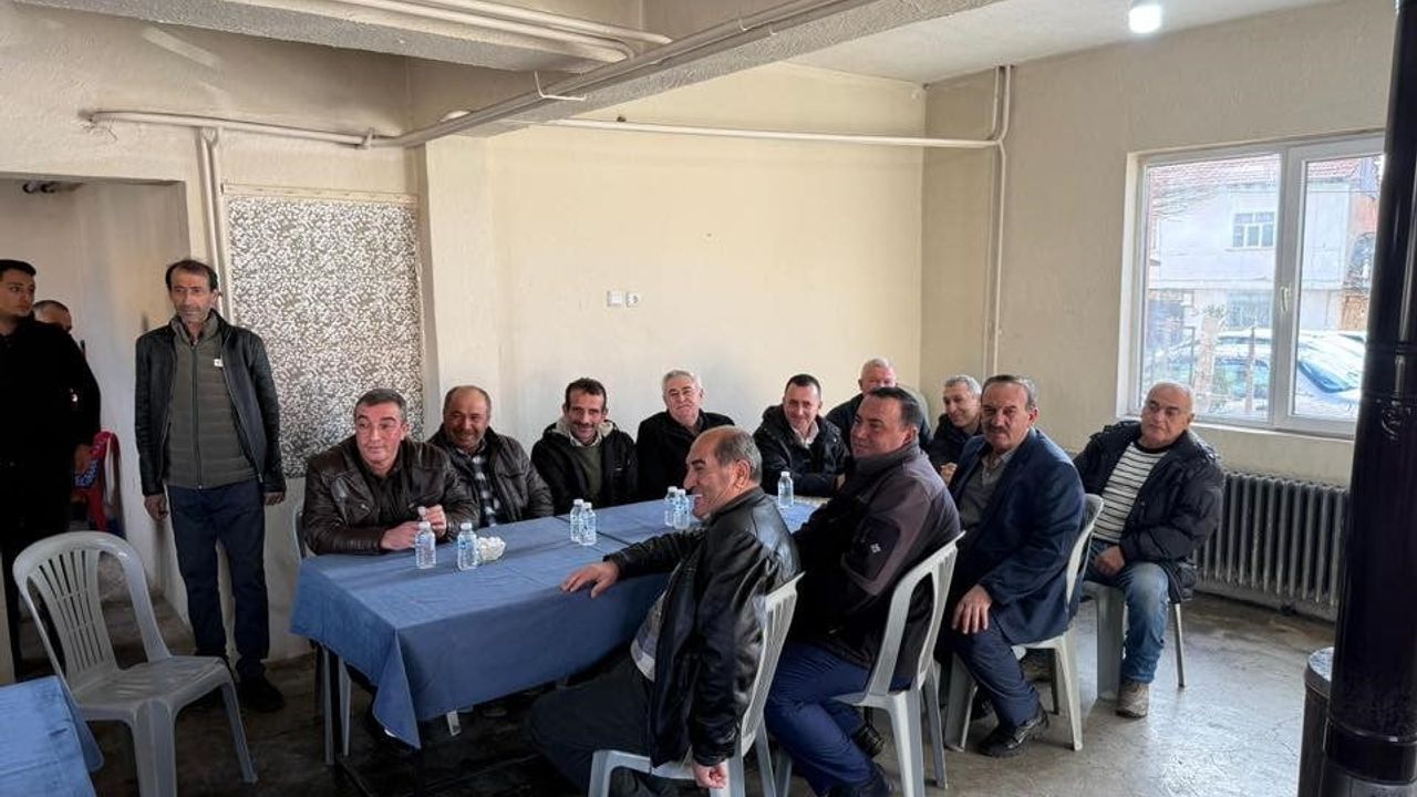 Çavdarhisar Kaymakamı Murat Ak, Afşar'da Muhtarlarla Toplantı Yaptı