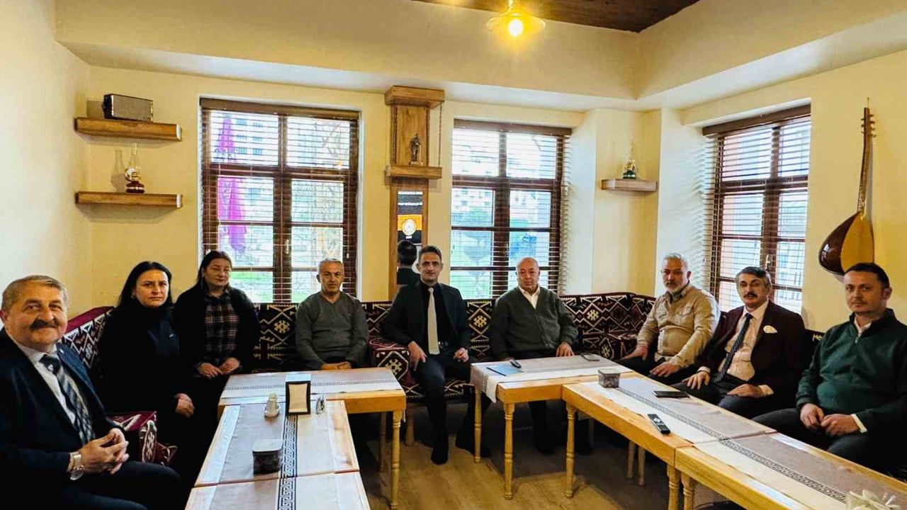 Çaycuma Kaymakamı Adem Kaya, 10 Ocak Çalışan Gazeteciler Günü'nde Basınla Buluştu