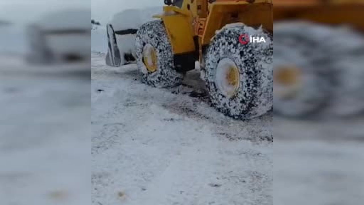 Çemişgezek'te Karla Mücadele: Vatandaşın "Kurban olurum size" Sevinci