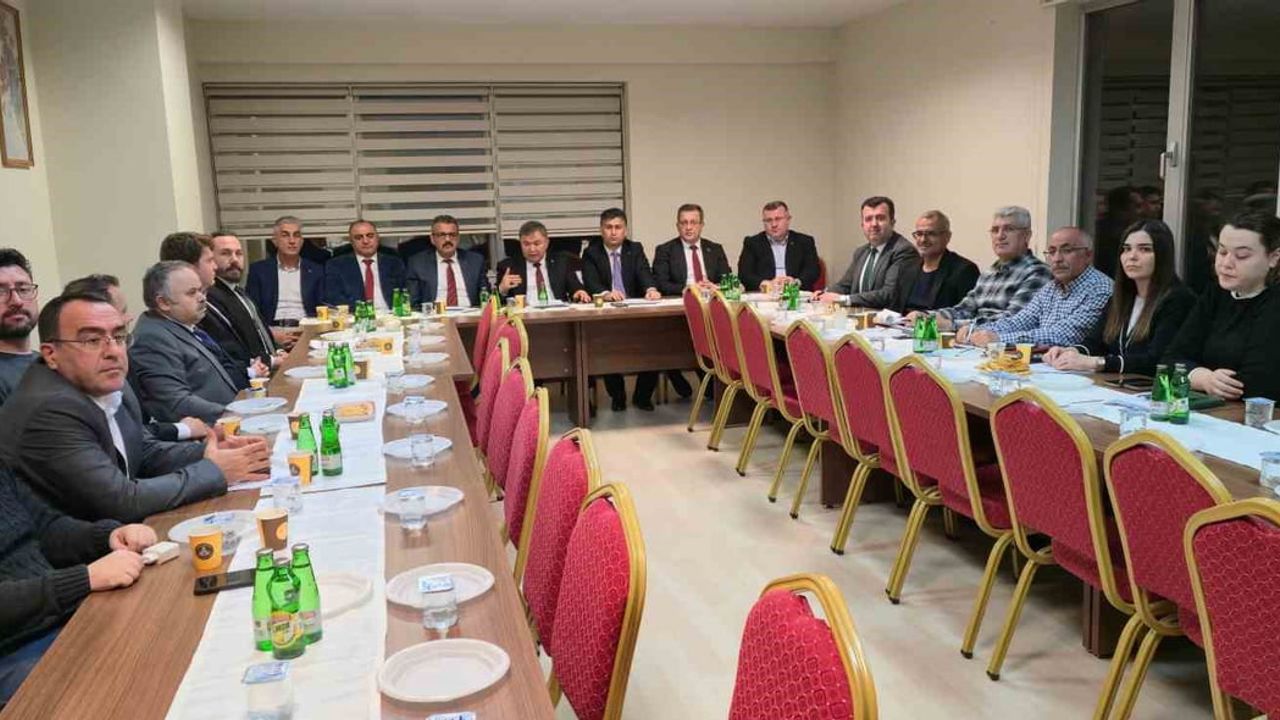 Cengiz: Kariyer Meslek Mensupları Kurumu Terk Ediyor