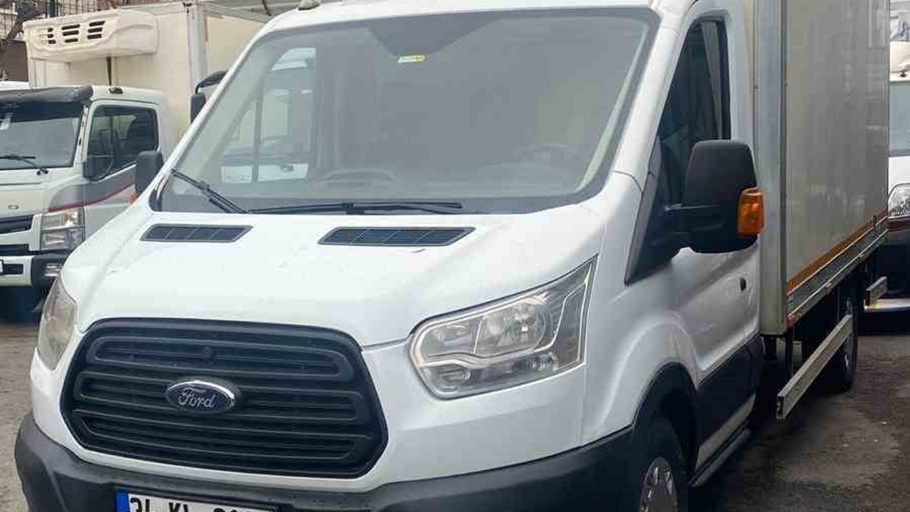 Çermik Belediyesi Araç Filosunu Genişletti: Soğutucu Et Nakil Aracı Hizmete Girdi