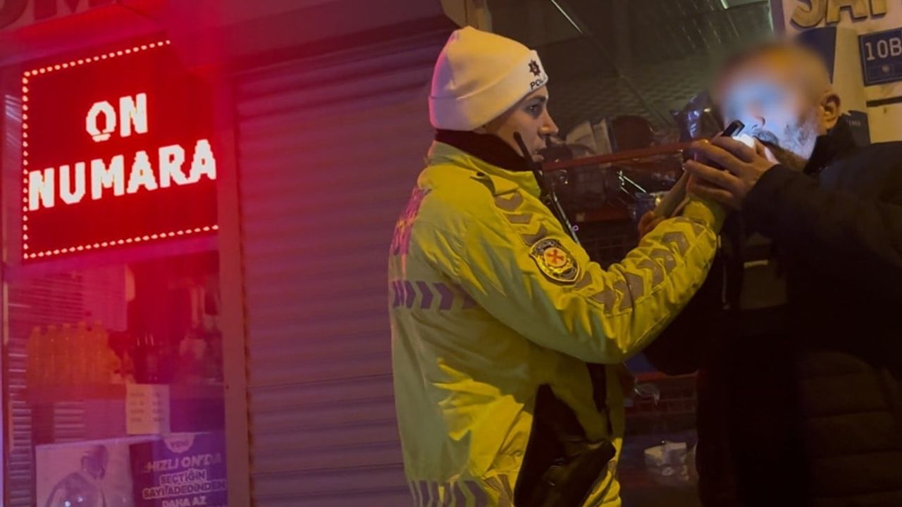 Çorlu'da alkollü sürücü 'Direksiyonda ağabeyim vardı' — 5. üflemeyle yakalandı