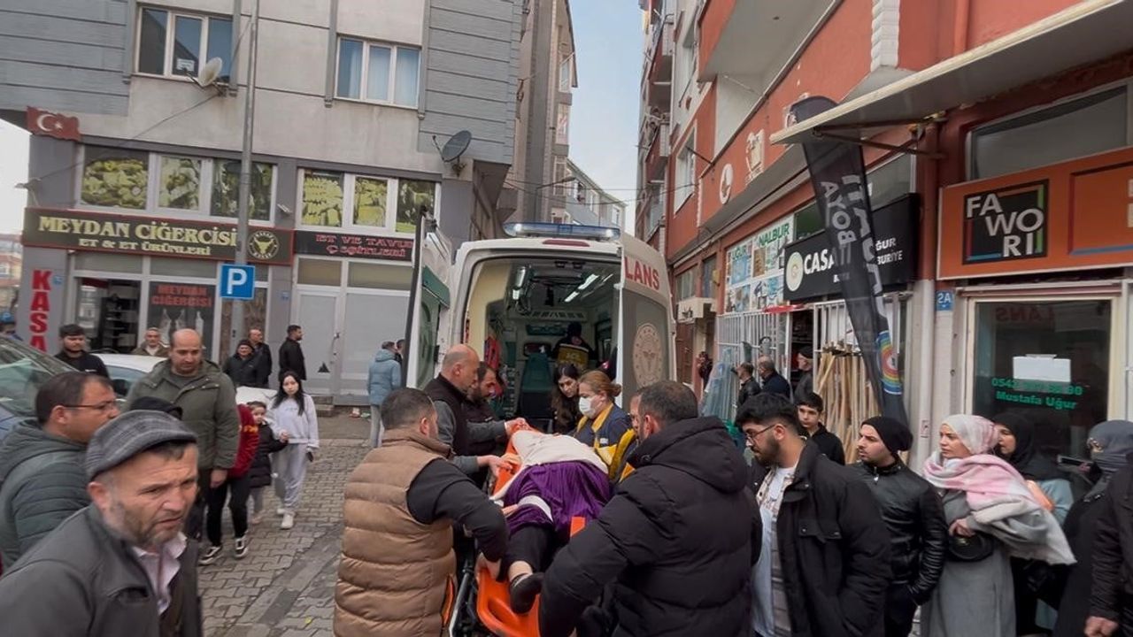 Çorlu'da Komşusunu Bıçakladı: Yaşlı Kadın 7 Yerinden Yaralandı