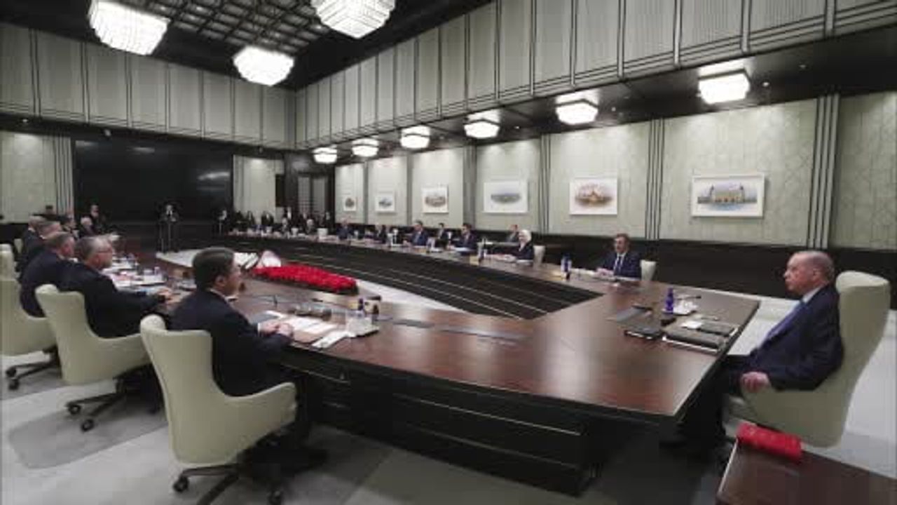 Cumhurbaşkanlığı Kabinesi Erdoğan Başkanlığında Toplandı