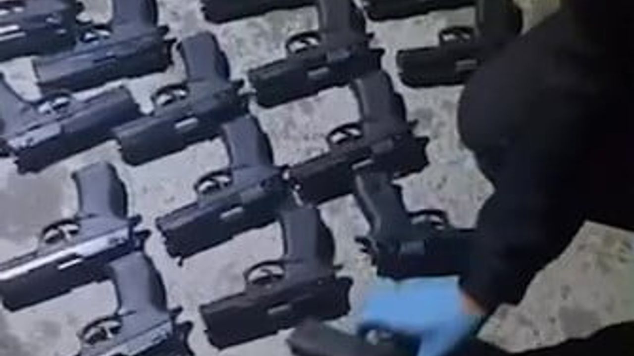 Denizli'de 2. dalga operasyon: 17 gözaltından 12'si tutuklandı