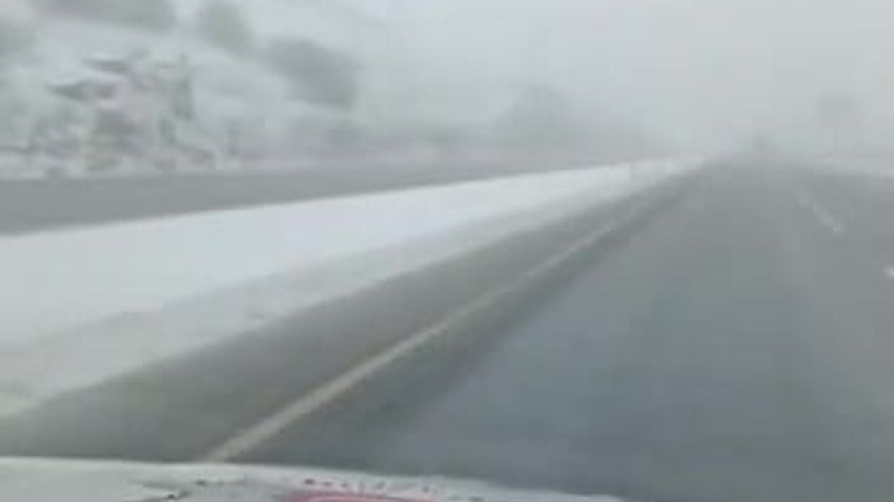 Denizli'de Kar Uyarısı: Emniyetten Sürücülere Sis ve Buzlanma İkazı