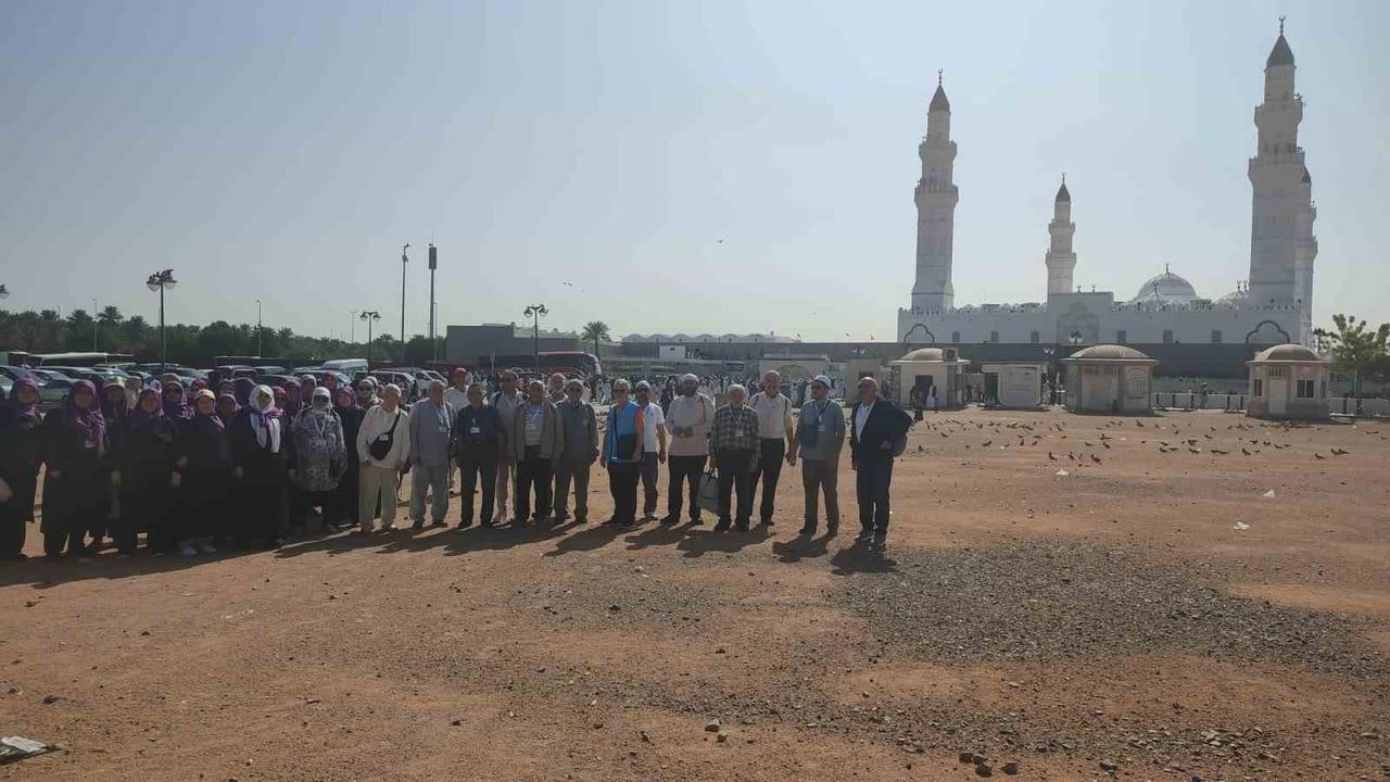 Denizli Umre Kafilesi Medine'de Ziyaretlerini Tamamladı