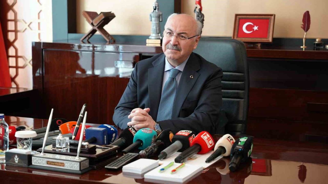 Denizli'ye Atanan Vali Yavuz Selim Köşger Göreve Başladı